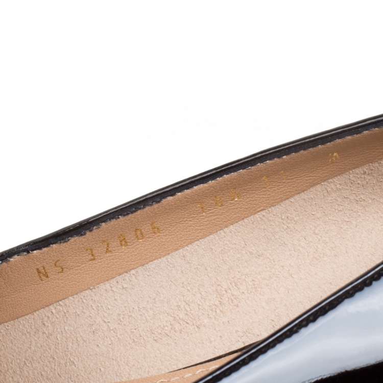 مملوكة مسبقًا Salvatore Ferragamo Black Patent Leather Smoking Slippers Size 41.5