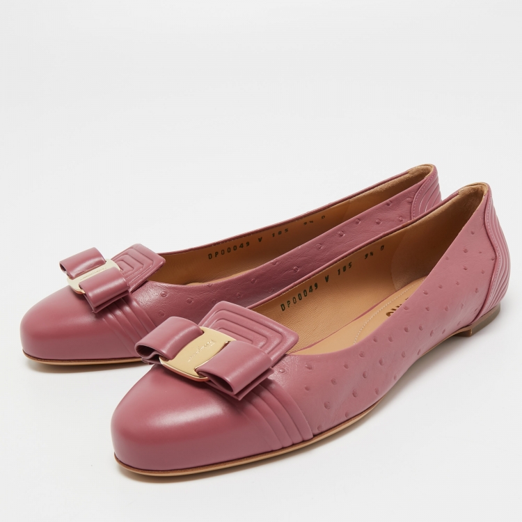 Ferragamo on sale pink flats