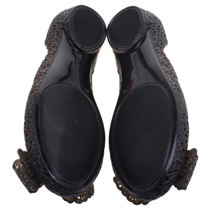 Pre Owned Salvatore Ferragamo Black Cutout Jelly Nilly Bow Ballet Flats Size 40.5