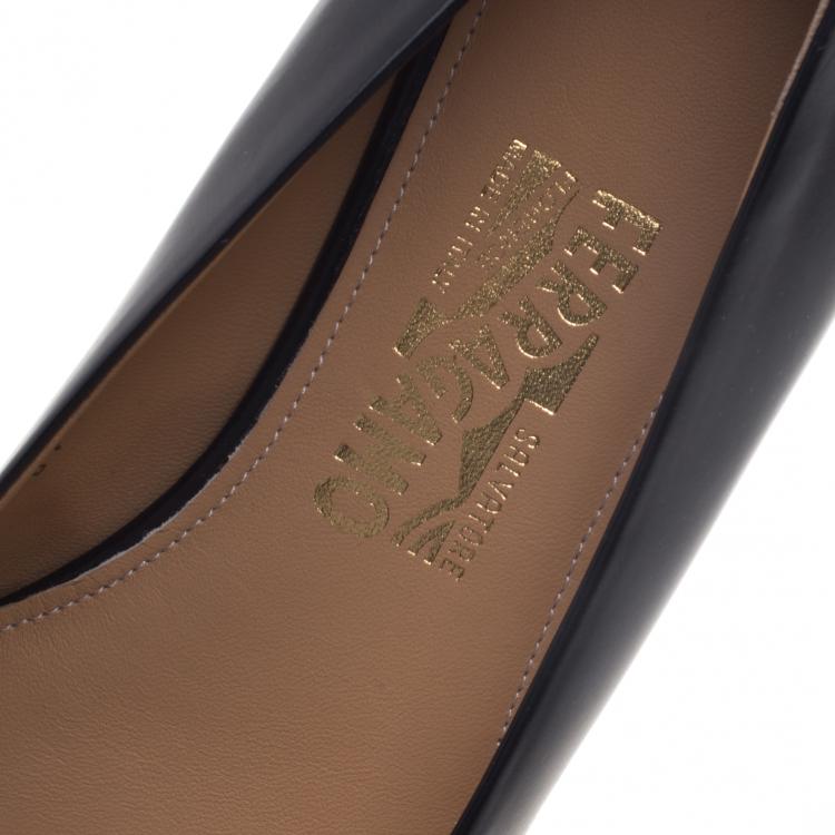 Pre Owned Salvatore Ferragamo Black Leather Lola Ballet Flats Size 40