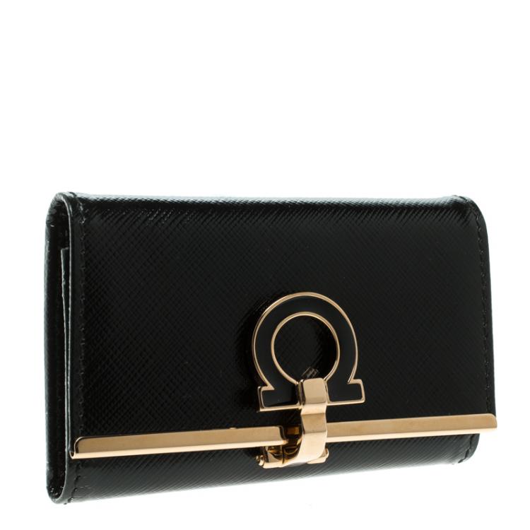 Pre Owned Salvatore Ferragamo Black Patent Leather Gancini 6 Key Holder