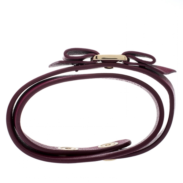 مملوكة مسبقًا Salvatore Ferragamo Aubergine Leather Vara Bow Double Wrap Bracelet
