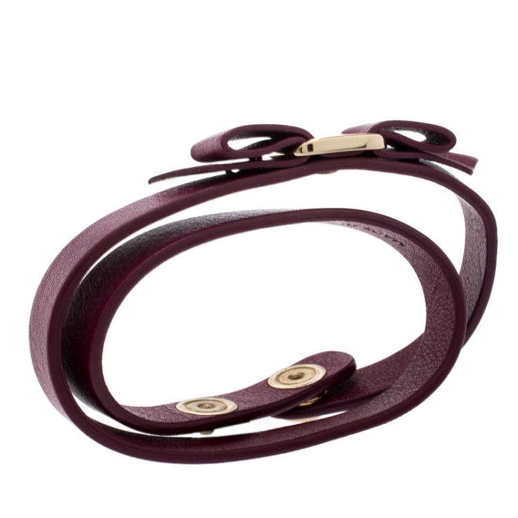 مملوكة مسبقًا Salvatore Ferragamo Aubergine Leather Vara Bow Double Wrap Bracelet
