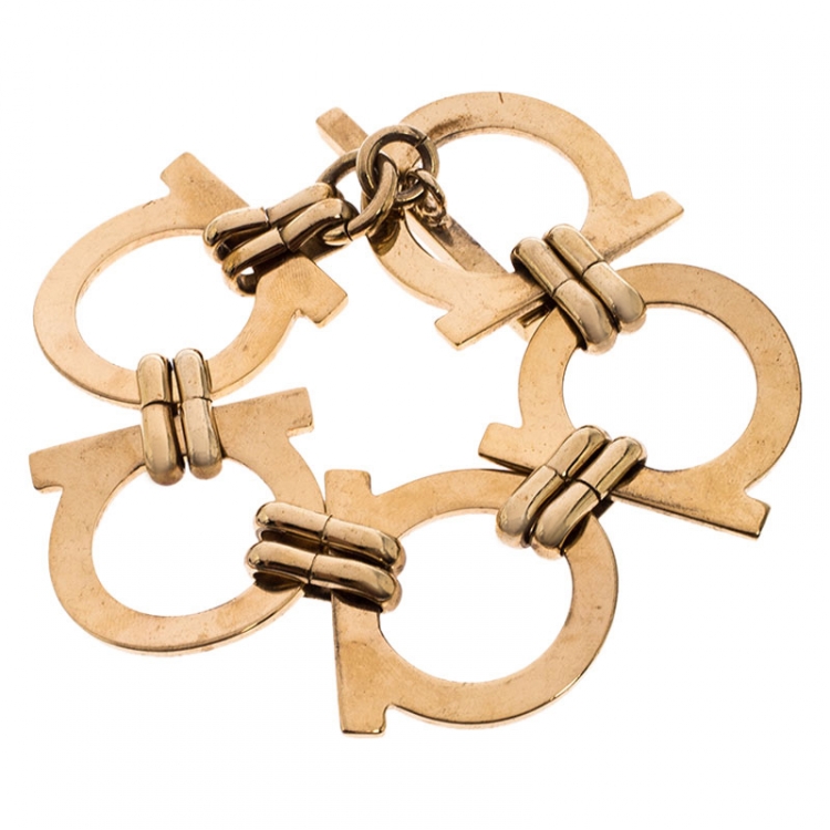 مملوكة مسبقًا Salvatore Ferragamo Gold Tone/Off White Gancini Link Bracelet