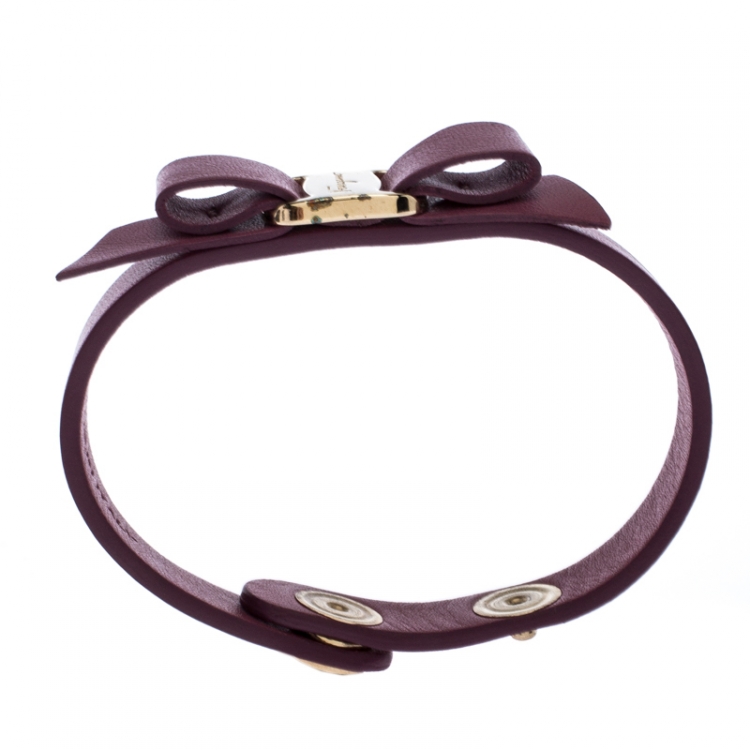 Pre Owned Salvatore Ferragamo Vara Bow Purple Leather Gold Tone Bracelet