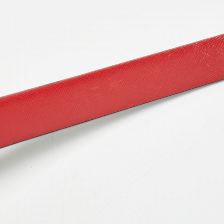 Pre Owned Salvatore Ferragamo Black Leather Gancini Cut to Size Belt