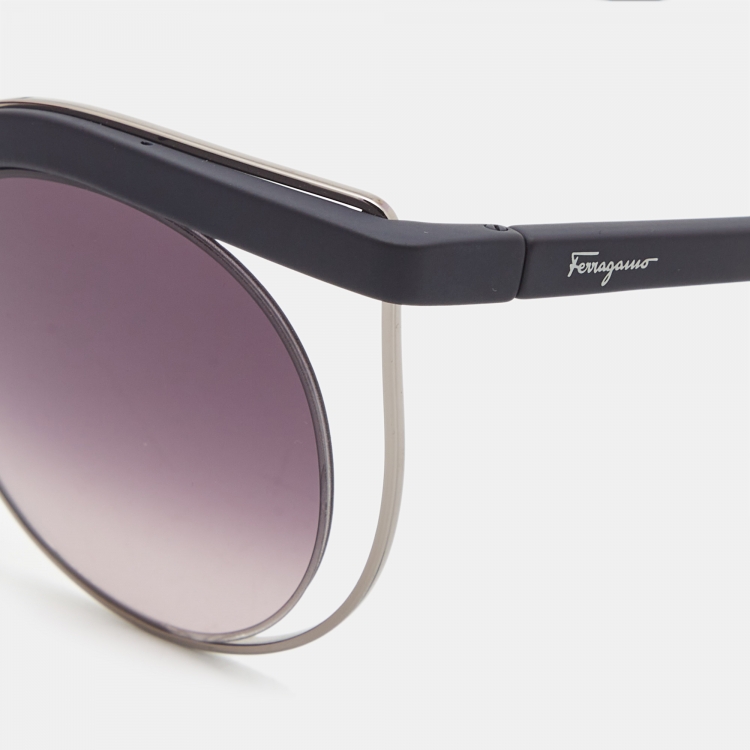 مملوكة مسبقًا Salvatore Ferragamo Plum Gradient SF909S Cat Eye Sunglasses