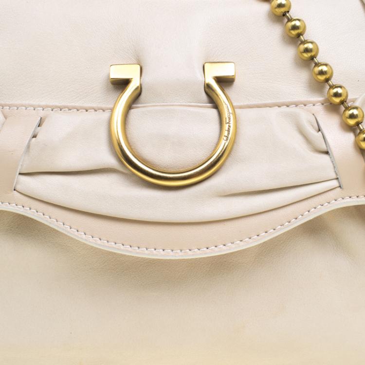 Pre Owned Salvatore Ferragamo Off White Leather Beaded Chain Shoulder Bag