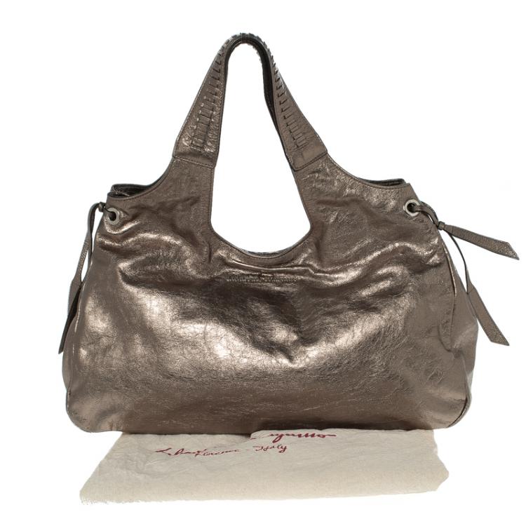 مملوكة مسبقًا Salvatore Ferragamo Metallic Grey Leather Tote