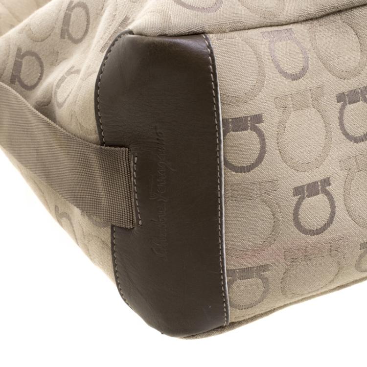 Pre Owned Salvatore Ferragamo Beige Gancio Printed Canvas Hobo
