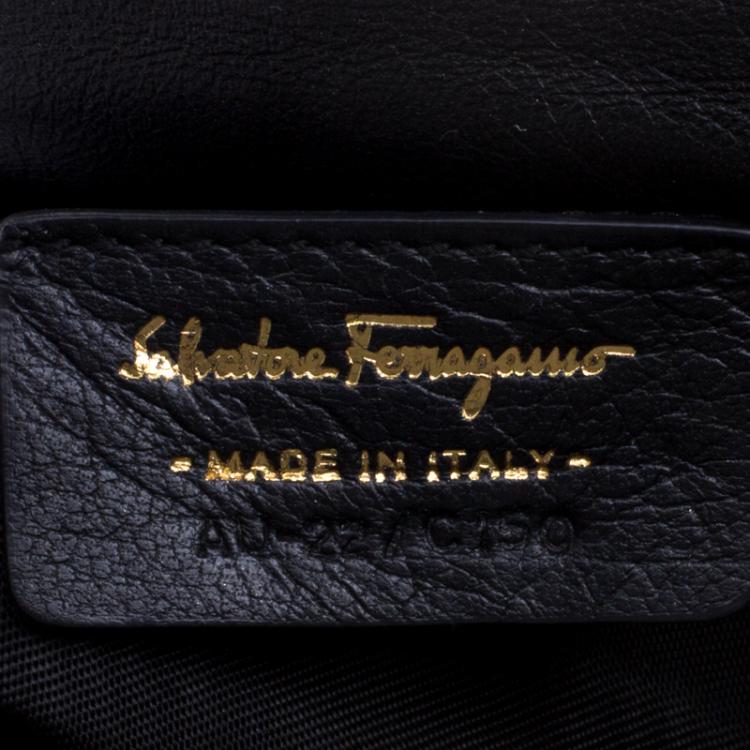 Pre Owned Salvatore Ferragamo Black Quilted Leather Miss Vara Shoulder Bag