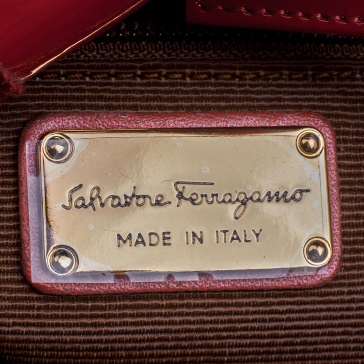 مملوكة مسبقًا Salvatore Ferragamo Red Patent Leather Miss Vara Tote