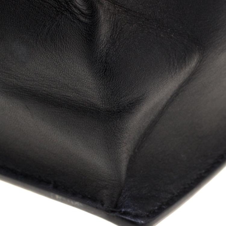 مملوكة مسبقًا Salvatore Ferragamo Black Leather Gancio Lock Shoulder Bag