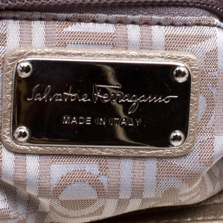 Pre Owned Salvatore Ferragamo Gold Leather Marisa Shoulder Bag