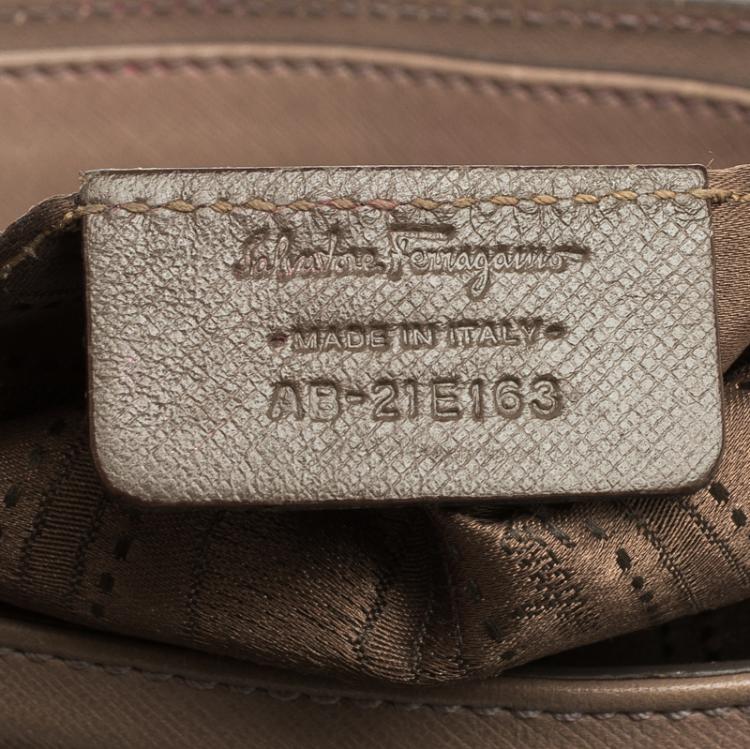 مملوكة مسبقًا Salvatore Ferragamo Beige/Purple Leather Batik Tote