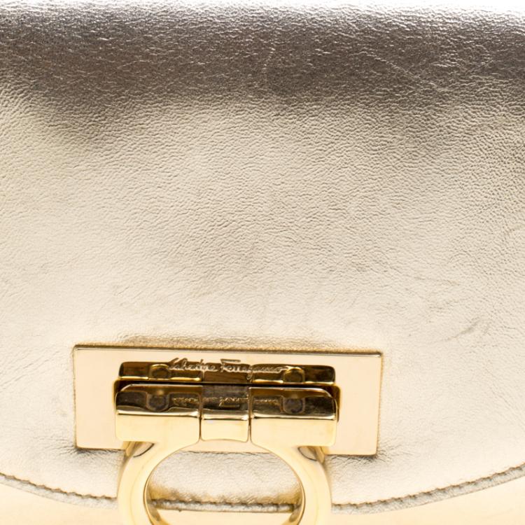 Pre Owned Salvatore Ferragamo Gold Leather Monica Shoulder Bag