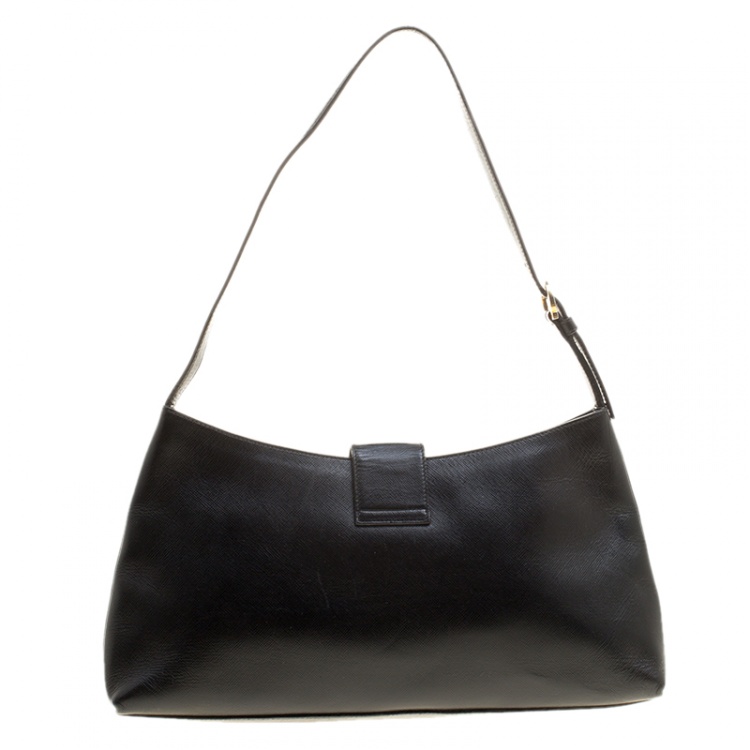 مملوكة مسبقًا Salvatore Ferragamo Black Saffiano Leather Shoulder Bag