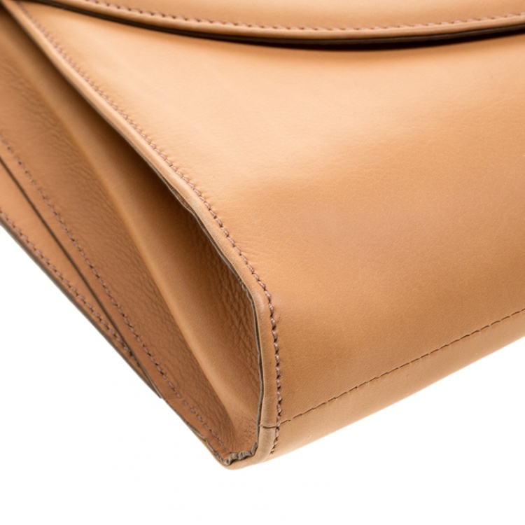 Pre Owned Salvatore Ferragamo Brown Soft Leather Shoulder Bag