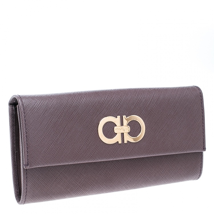 مملوكة مسبقًا Salvatore Ferragamo Dark Brown Leather Continental Wallet