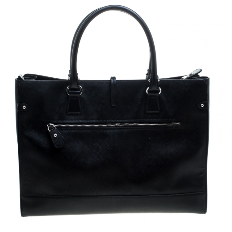 مملوكة مسبقًا Salvatore Ferragamo Black Leather Large Briana Tote