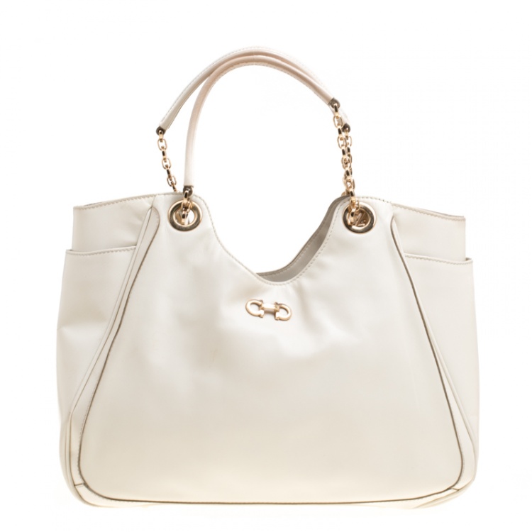 Pre Owned Salvatore Ferragamo Cream Leather Betulla Tote