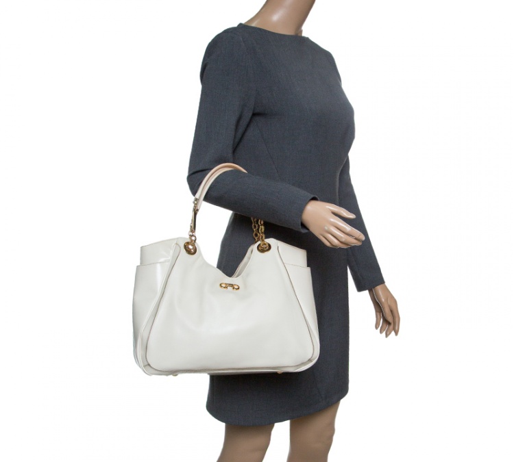Pre Owned Salvatore Ferragamo Cream Leather Betulla Tote