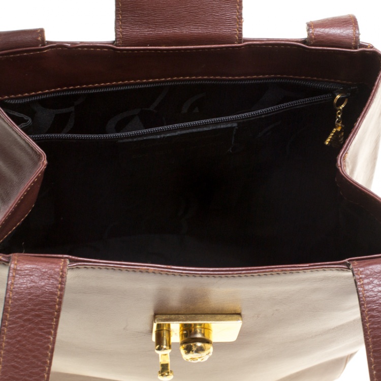 Pre Owned Salvatore Ferragamo Brown Leather Vintage Golden Motifs Shoulder Bag