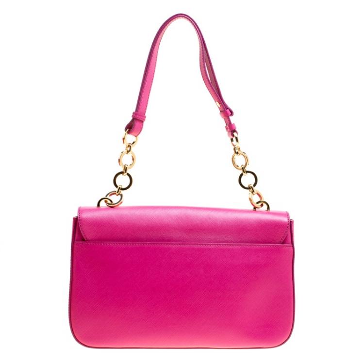 مملوكة مسبقًا Salvatore Ferragamo Hot Pink Leather Bree Shoulder Bag