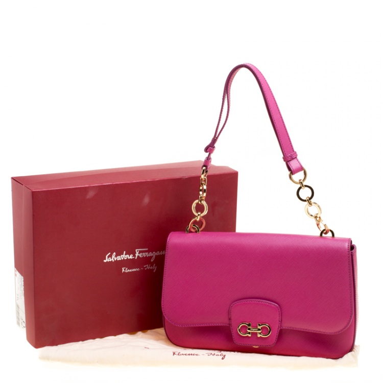 مملوكة مسبقًا Salvatore Ferragamo Hot Pink Leather Bree Shoulder Bag