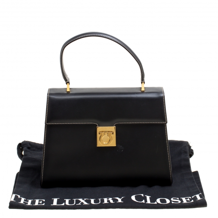 Pre Owned Salvatore Ferragamo Black Leather Gancio Top Handle Bag