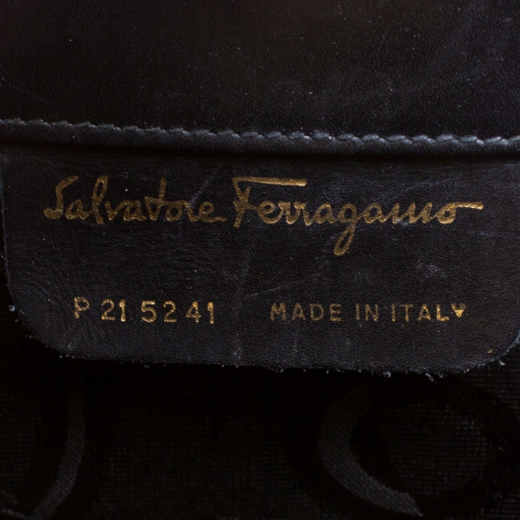 Pre Owned Salvatore Ferragamo Black Leather Shoulder Bag