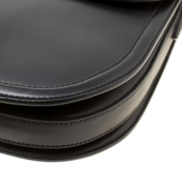 Pre Owned Salvatore Ferragamo Black Leather Elly Shoulder Bag