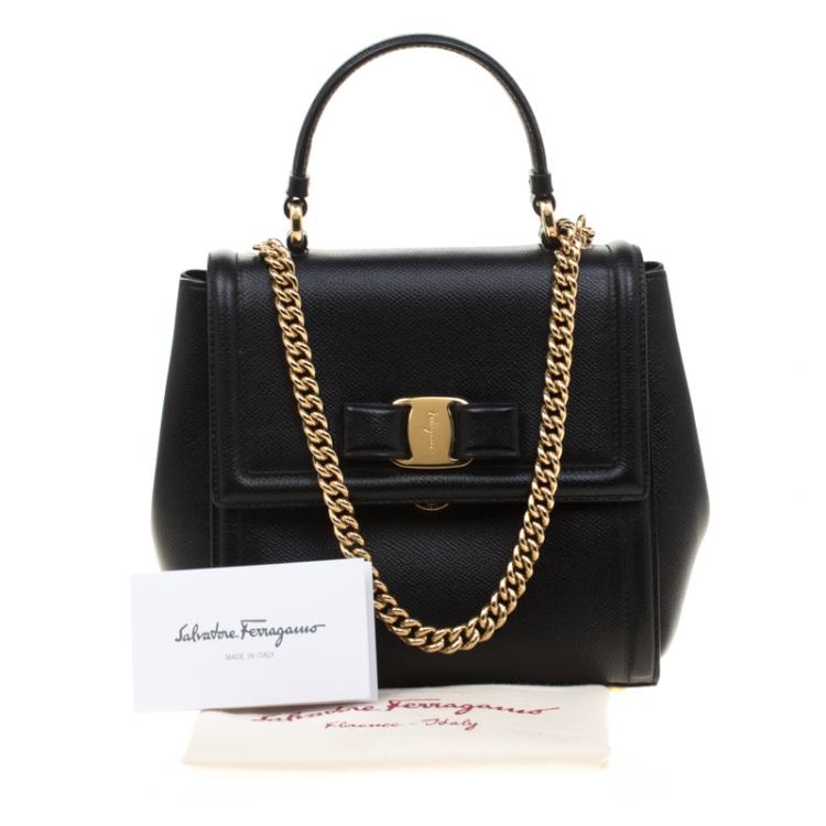 Pre Owned Salvatore Ferragamo Black Leather Carrie Top Handle Bag