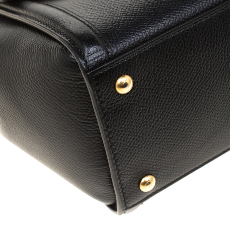 Pre Owned Salvatore Ferragamo Black Leather Carrie Top Handle Bag