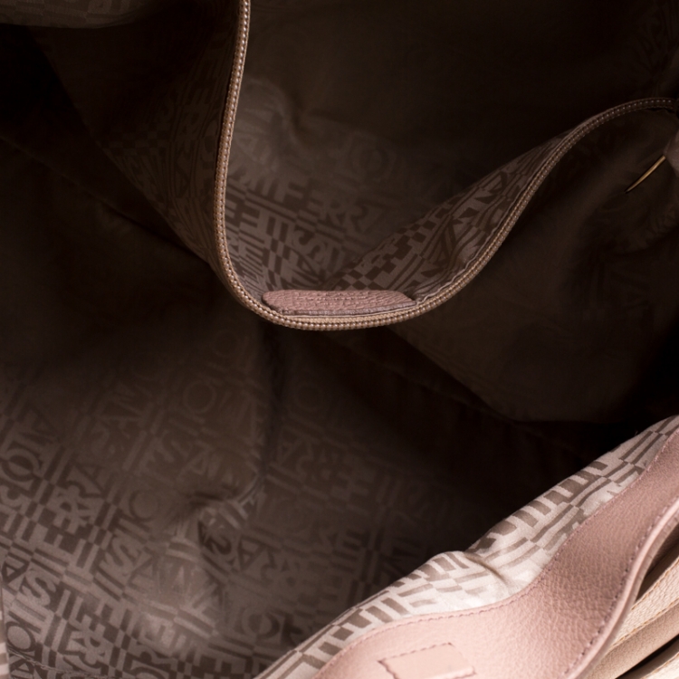 Pre Owned Salvatore Ferragamo Dusty Pink Leather Hobo