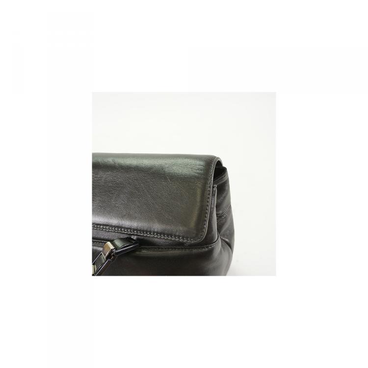 مملوكة مسبقًا Salvatore Ferragamo Black Leather Chain Shoulder Bag