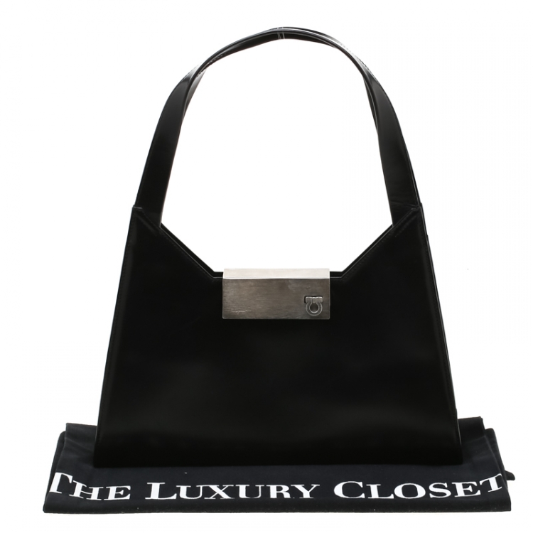 Pre Owned Salvatore Ferragamo Black Leather Shoulder Bag