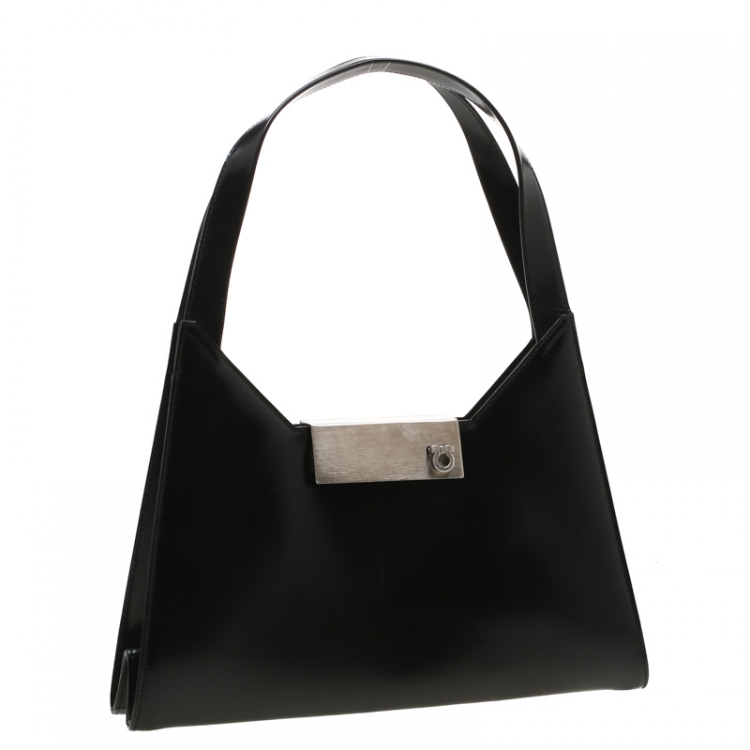 Pre Owned Salvatore Ferragamo Black Leather Shoulder Bag