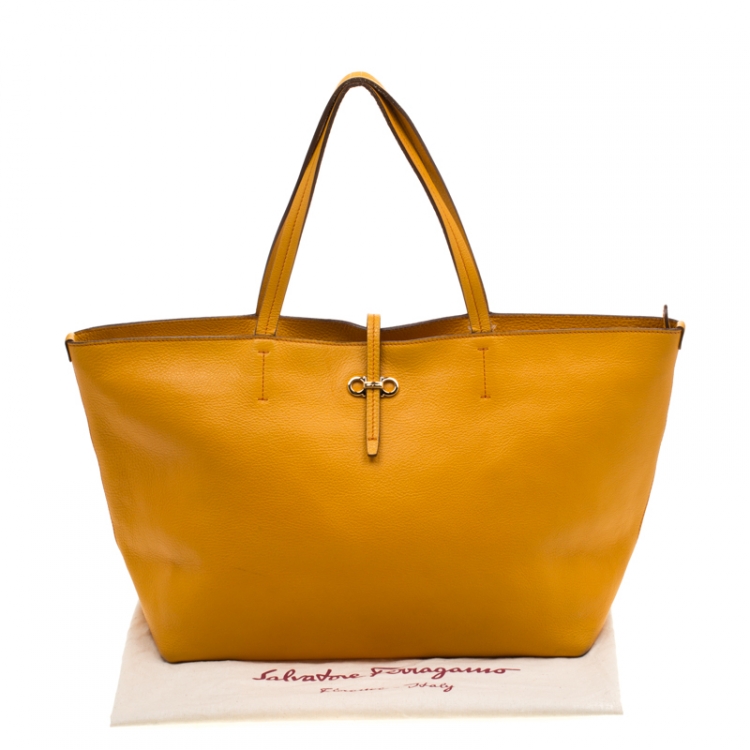 Pre Owned Salvatore Ferragamo Mustard Leather Bice Tote