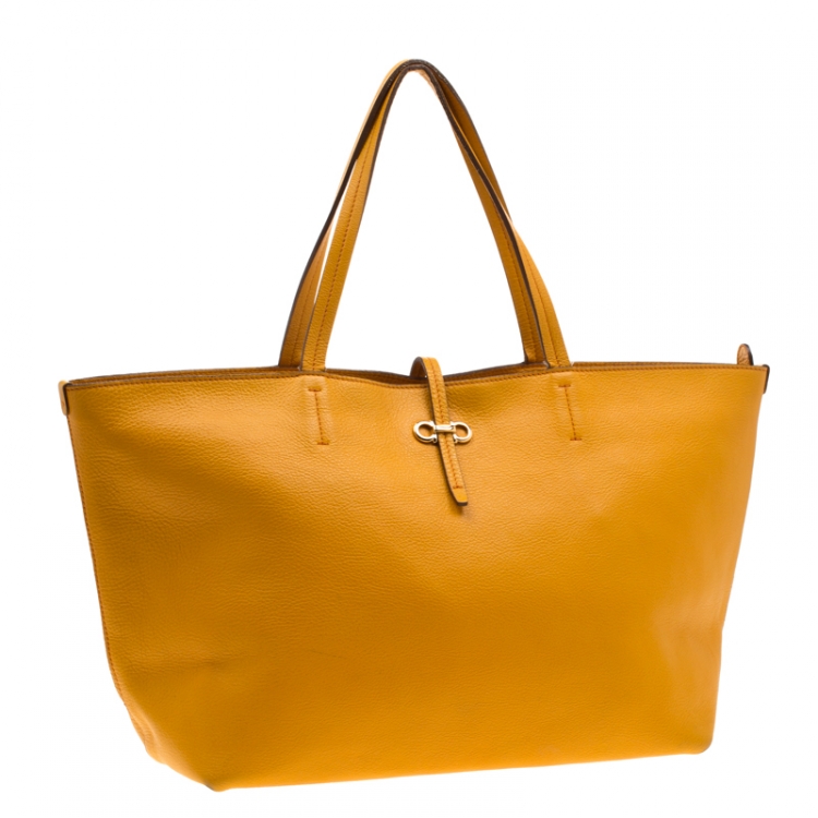 Pre Owned Salvatore Ferragamo Mustard Leather Bice Tote