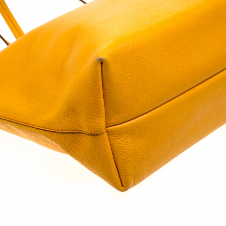 Pre Owned Salvatore Ferragamo Mustard Leather Bice Tote