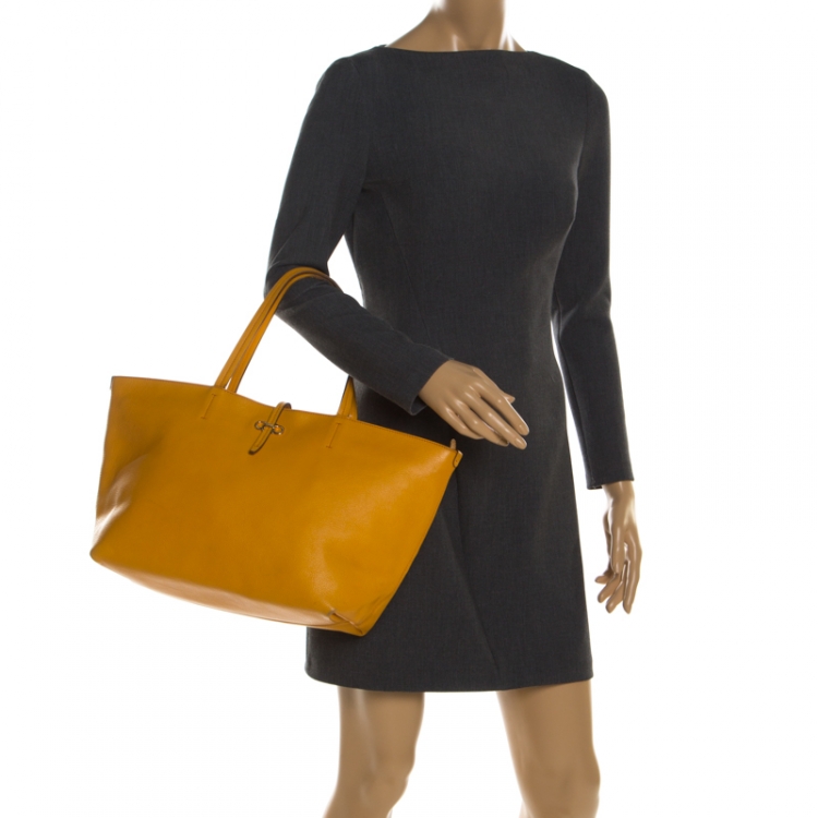 Pre Owned Salvatore Ferragamo Mustard Leather Bice Tote