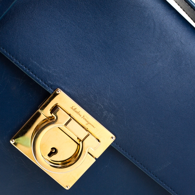 Pre Owned Salvatore Ferragamo Blue Leather Gancio Lock Shoulder Bag