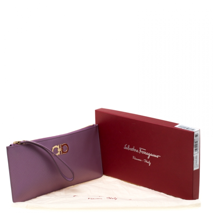 Pre Owned Salvatore Ferragamo Lavander Leather Double Gancio Zip Pouch
