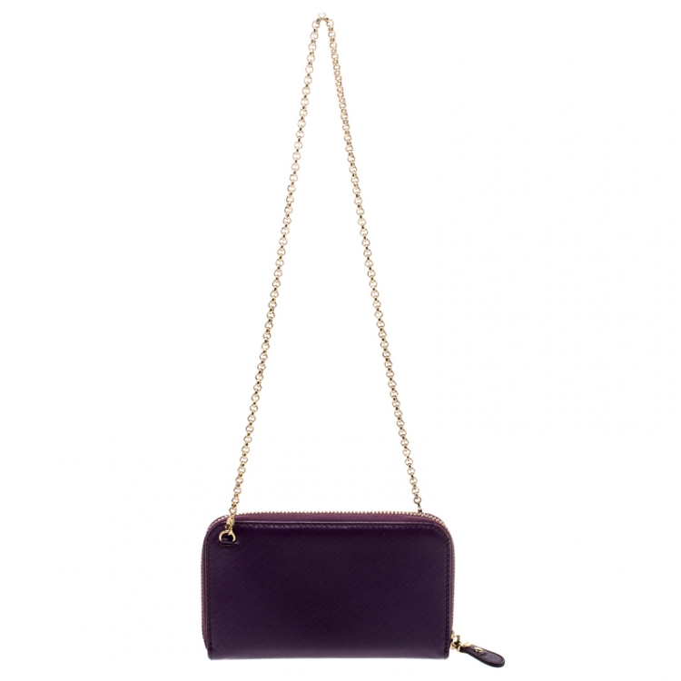 مملوكة مسبقًا Salvatore Ferragamo Purple Leather Zip Around Chain Wallet