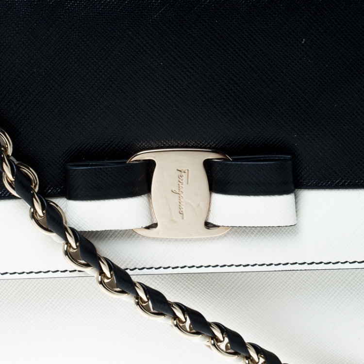 Pre Owned Salvatore Ferragamo Black/White Leather Ginny Shoulder Bag