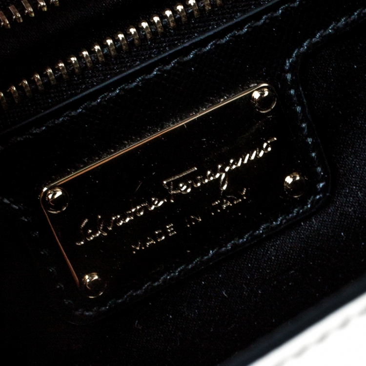 Pre Owned Salvatore Ferragamo Black/White Leather Ginny Shoulder Bag