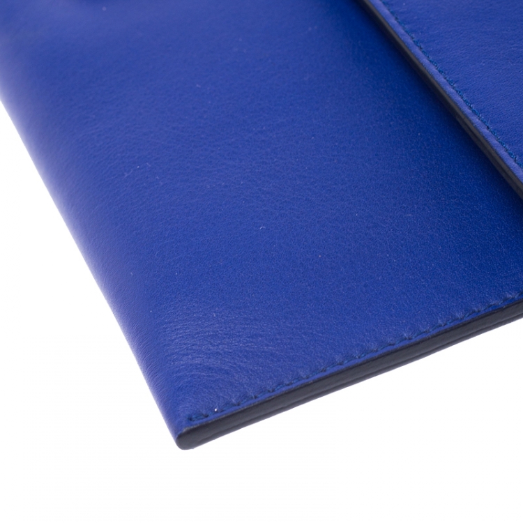 مملوكة مسبقًا Salvatore Ferragamo Blue Leather Afef Gancio Clutch