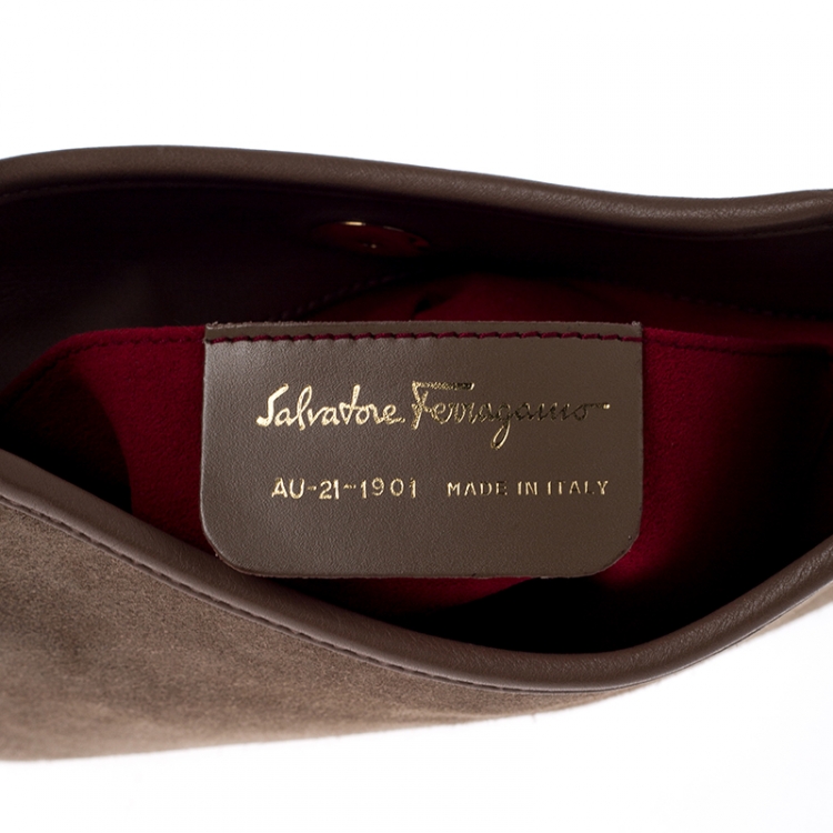 Pre Owned Salvatore Ferragamo Beige Nubuck Leather Shoulder Bag