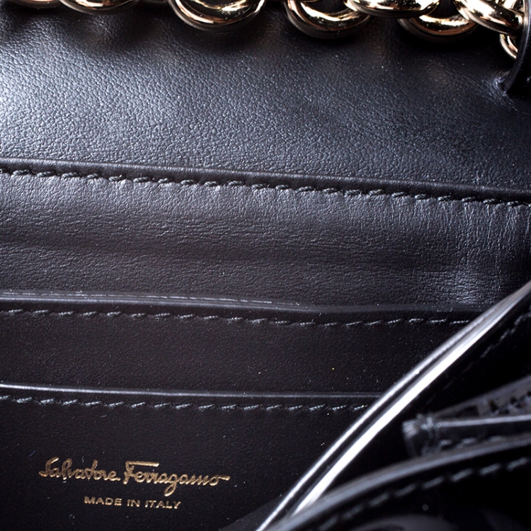 Pre Owned Salvatore Ferragamo Black Patent Leather Sabine Crossbody Bag
